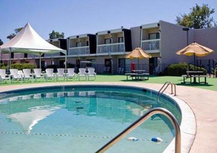 Rodeway Inn ボイシ エクステリア 写真